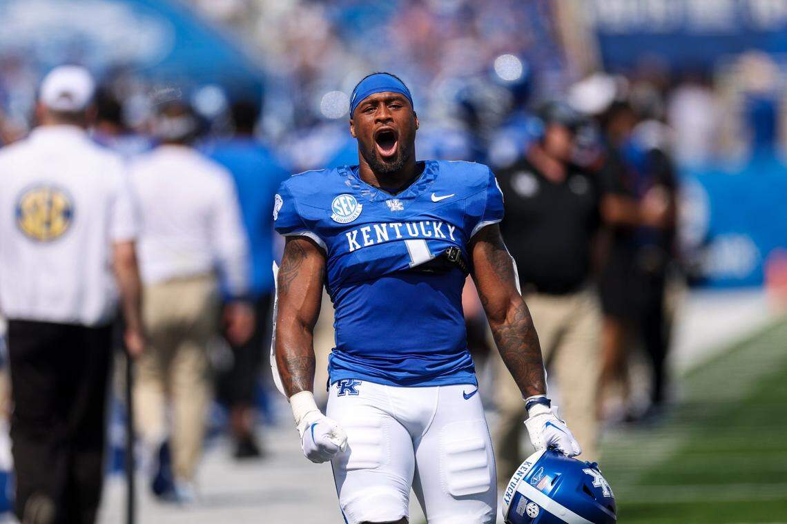 Keep an eye on Kentucky running back Ray Davis and UK’s effectiveness in the ground game on Saturday night at Georgia.