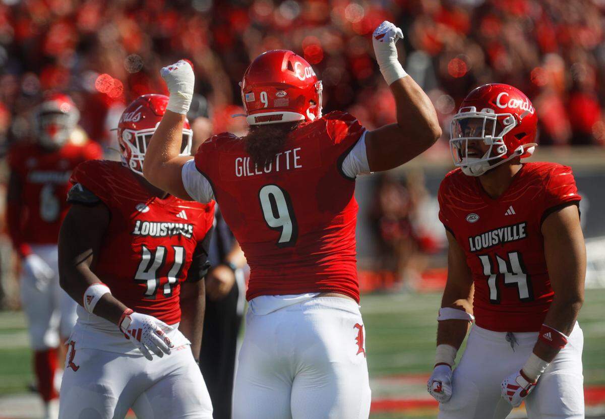 Louisville defensive end Ashton Gillotte has made 39 tackles, 4.5 sacks, 9.5 tackles for loss and has nine quarterback hurries.