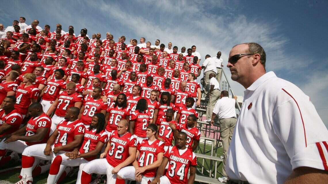 Former Louisville football head coach Steve Kragthorpe dies at 59