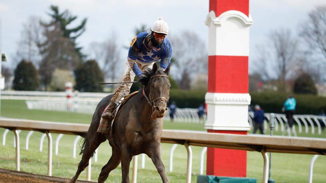Blue Grass Stakes winner named Kentucky Derby favorite. Here’s the full field with odds.