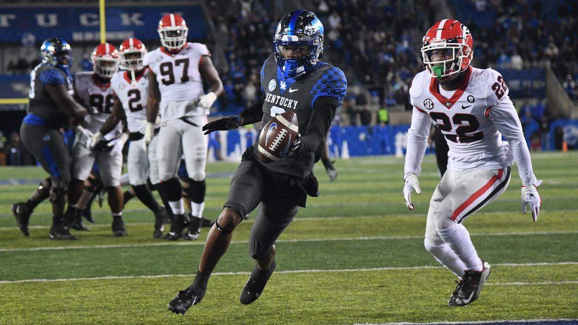 Looking to bet on Kentucky vs. Georgia football? Here are five props to consider.
