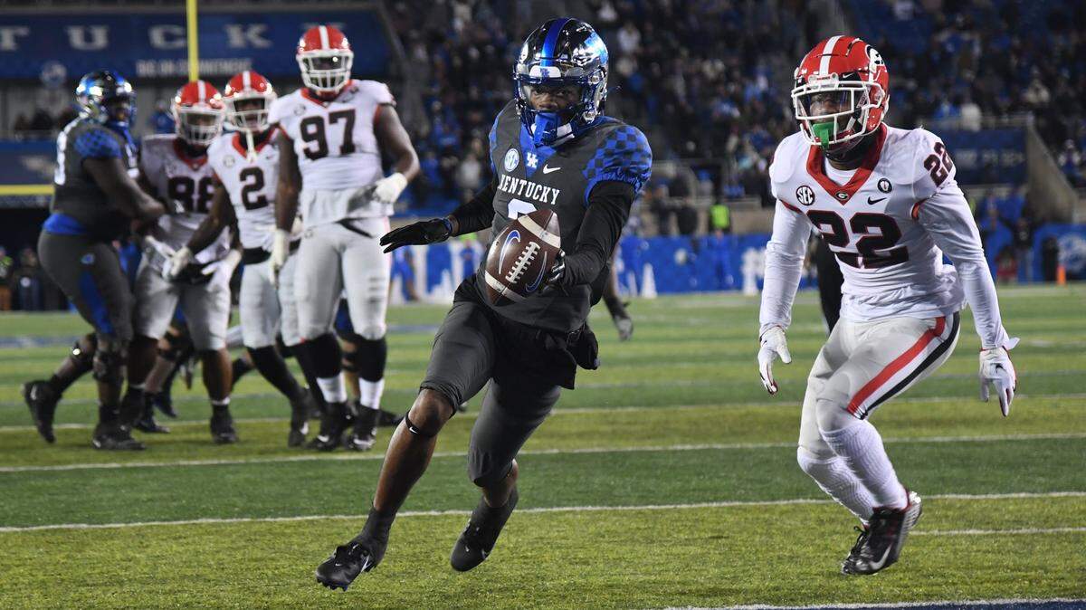 Looking to bet on Kentucky vs. Georgia football? Here are five props to consider.