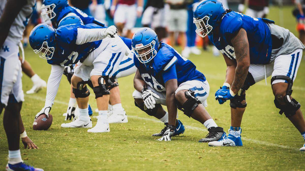 Kentucky football’s Horsey among Comeback Player of Year winners