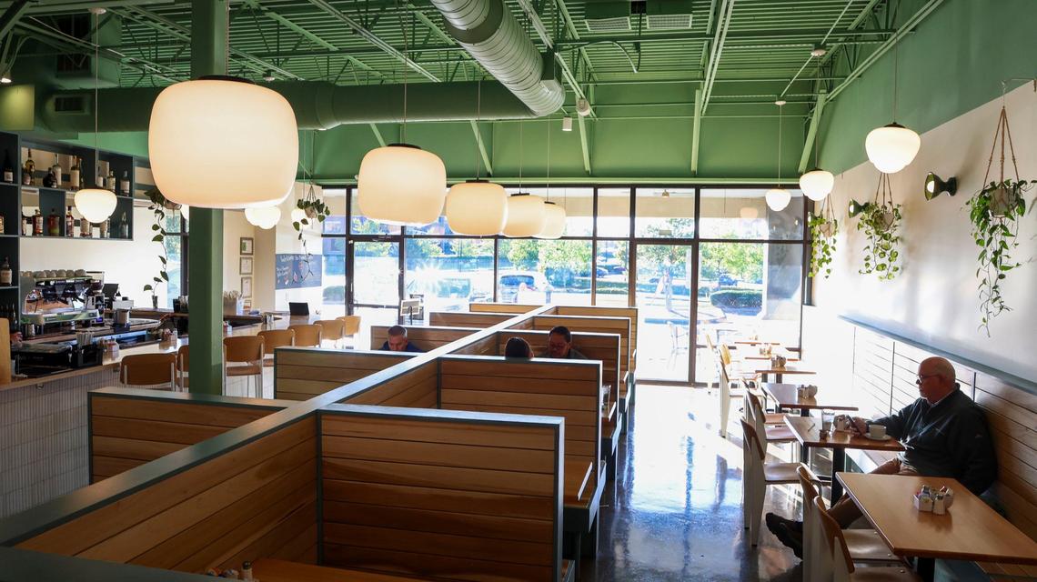 Beau’s Cafe has a breakfast and lunch menu in the Beaumont neighborhood. They recently added an evening menu that features burgers.