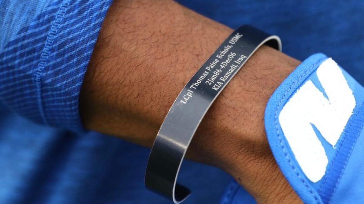 Kentucky star Brandin Echols honors fallen marine during Gator Bowl