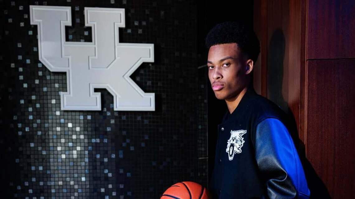 Future UK basketball player Ryan Hampton announces new high school plans