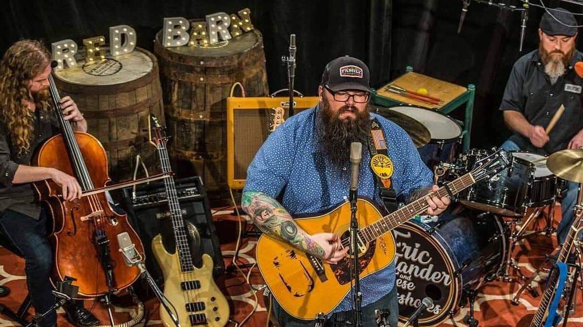 Eric Bolander, performing for Red Barn Radio, is re-releasing a 2017 album with some new songs.