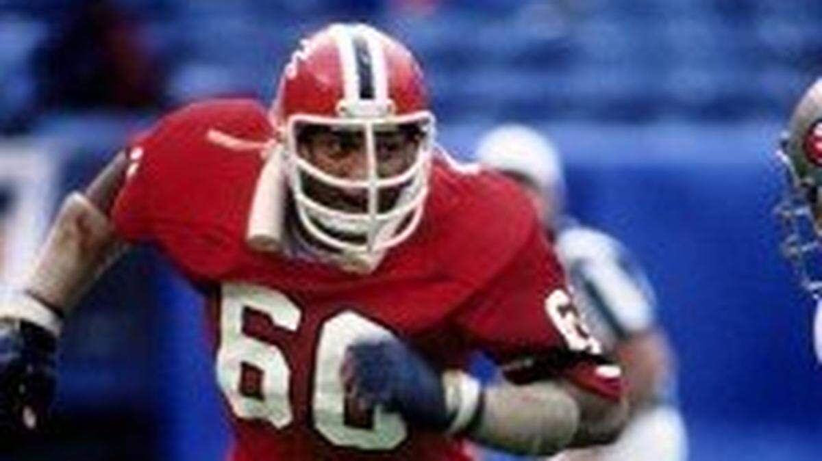 Warren Bryant was a first-round draft pick by the NFL’s Atlanta Falcons following his career at Kentucky.