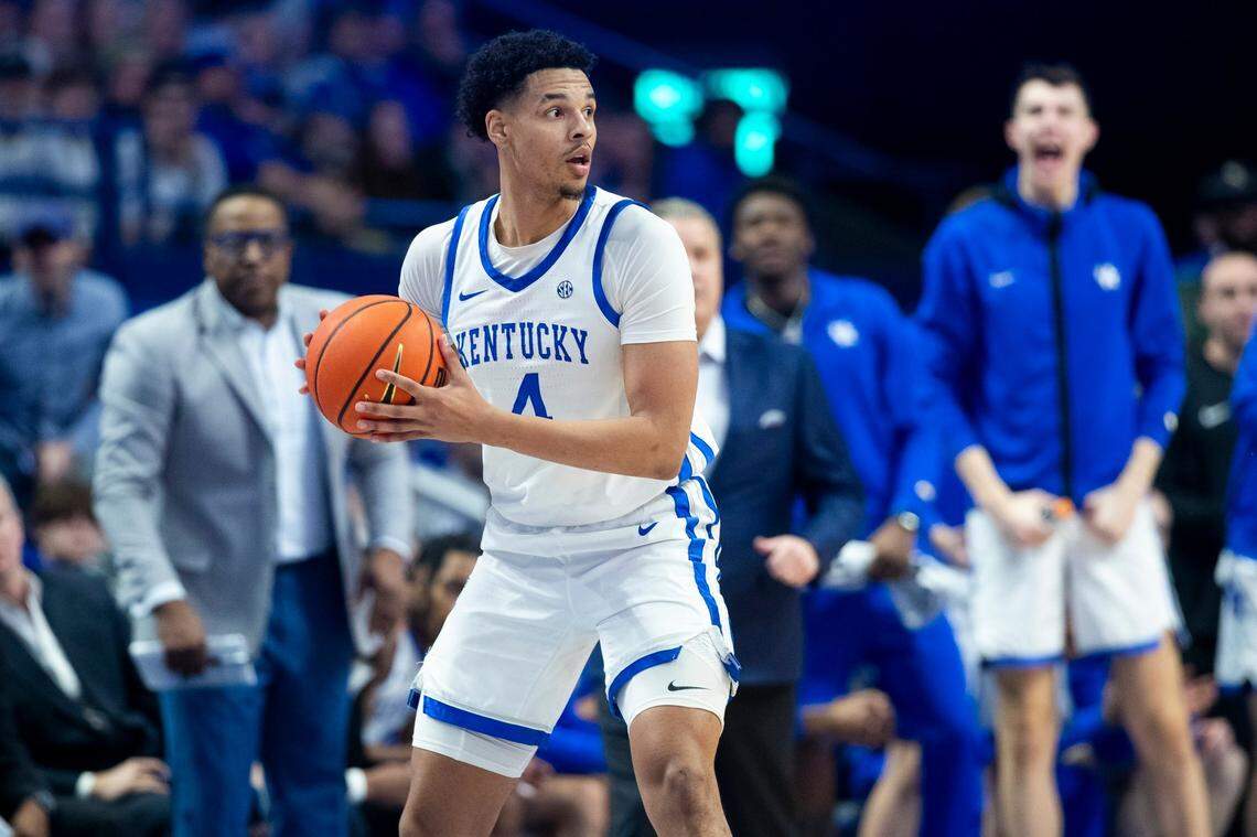 Kentucky Wildcats forward Tre Mitchell is averaging 12.3 points, 7.6 rebounds and 3.1 assists per game this season, his first at UK.