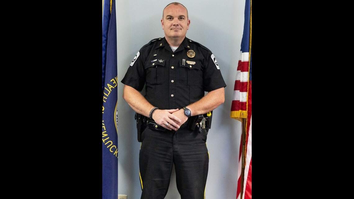 Kentucky police chief charged with DUI, gets placed on leave