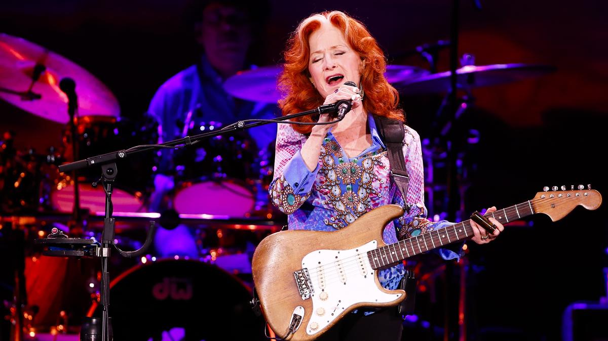 Bonnie Raitt routinely steals the show, said James Taylor. And her hour-long set at Rupp, featuring the showstopper “Angel from Montgomery,” demonstrated why.