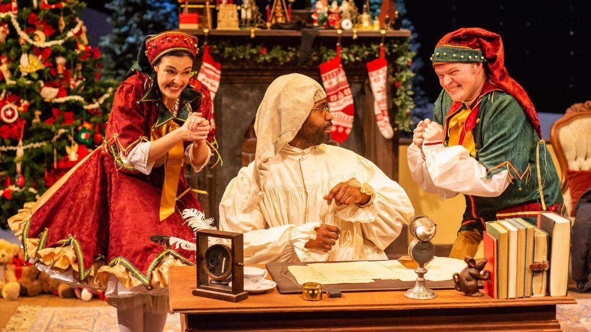 The Lexington Children’s Theatre will stream an adaption of the classic Christmas story, “‘Twas The Night Before Christmas.”