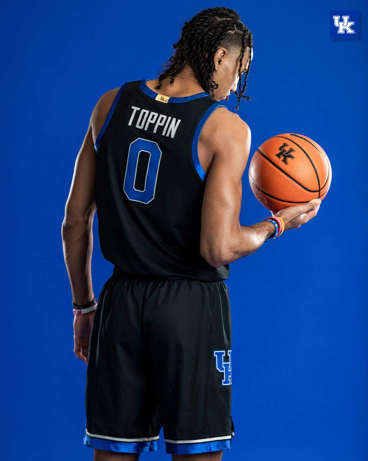 Kentucky’s Jacob Toppin poses in UK’s new alternate black uniform. The Wildcats will wear the uniform on Wednesday night against Florida A&M.
