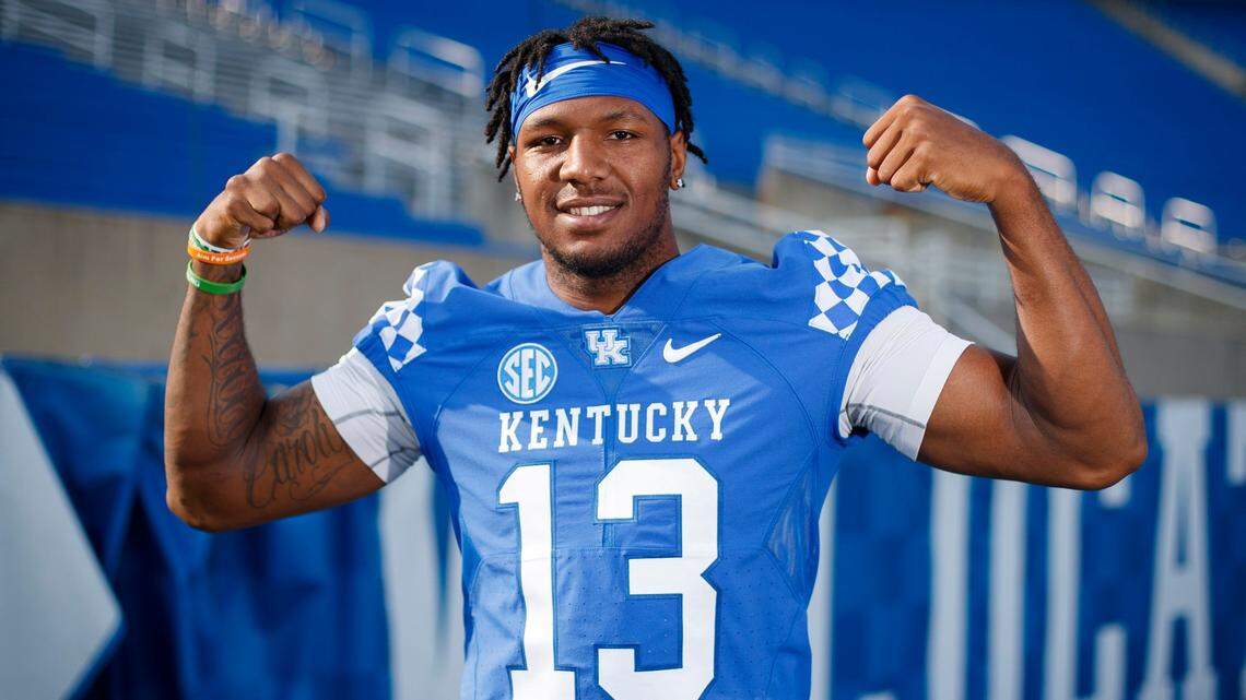 Kentucky star J.J. Weaver named Mayo Clinic Comeback Player of the Year winner