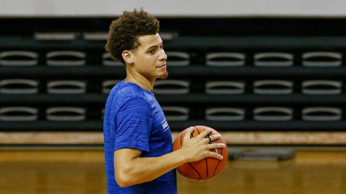 Football is starting, but here are five college basketball notes worthy of attention