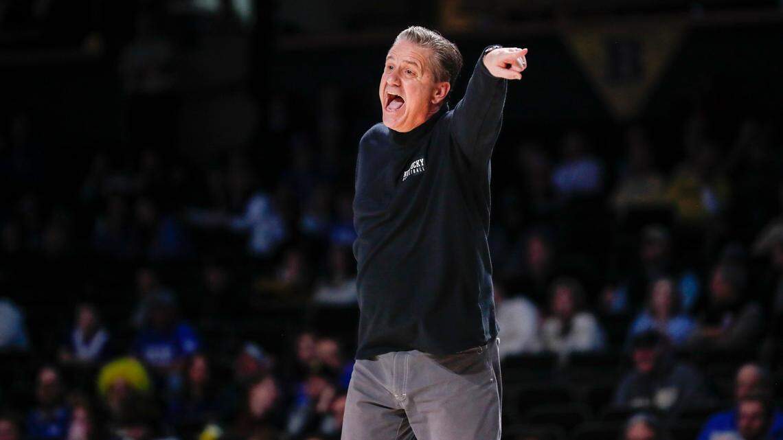 John Calipari discusses UK basketball’s ability to overcome adversity after Vanderbilt win