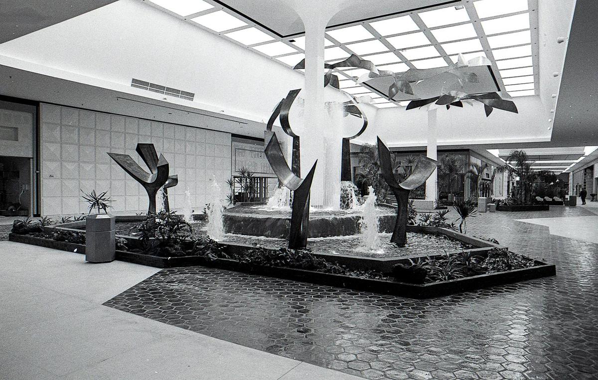 One of the four fountains and metal sculptures inside the new Fayette Mall, taken days before it opened on Oct. 11, 1971, in Lexington, Ky. This fountain, located in the center of the mall was constructed at a cost of $55,000 in 1971. Adjusted for inflation, that would be $424,000 today. The kids’ play area is located there today.