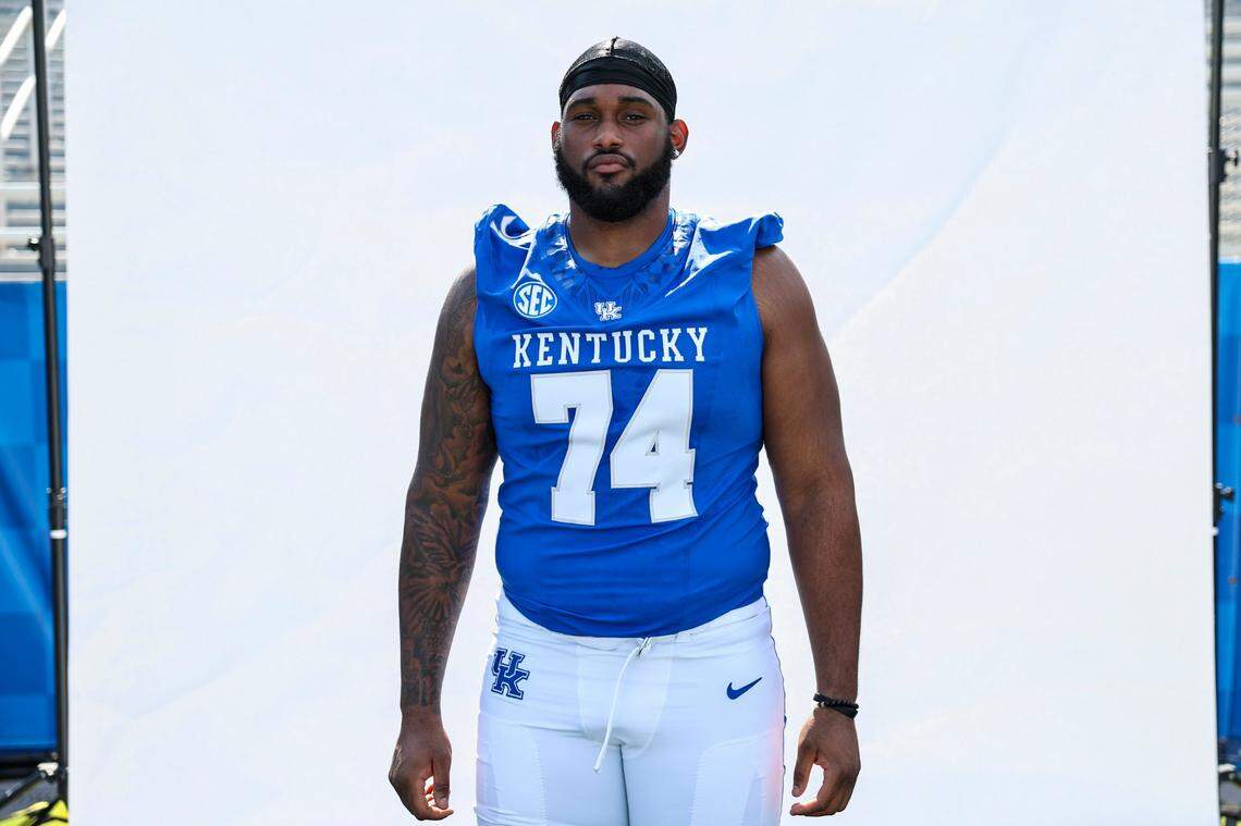 In the TaxSlayer Gator Bowl, Kentucky tackle Courtland Ford (74) gets a chance to stake an early claim on 2024’s starting right tackle position due to the decision of regular starter Jeremy Flax to opt out of playing in order to prepare to play in the NFL.