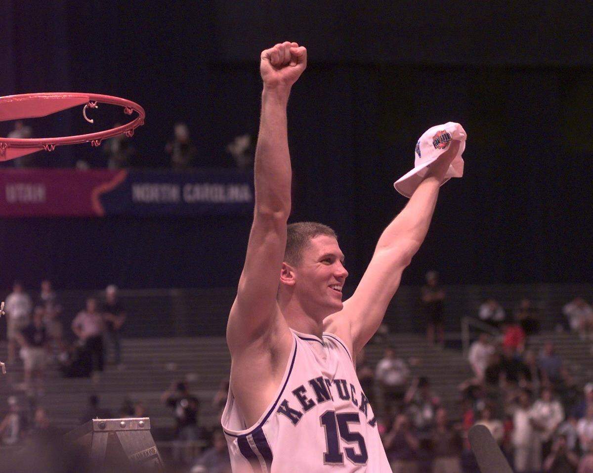 Jeff Sheppard celebrated after Kentucky defeated Utah to win the 1998 NCAA championship at San Antonio, Texas.
