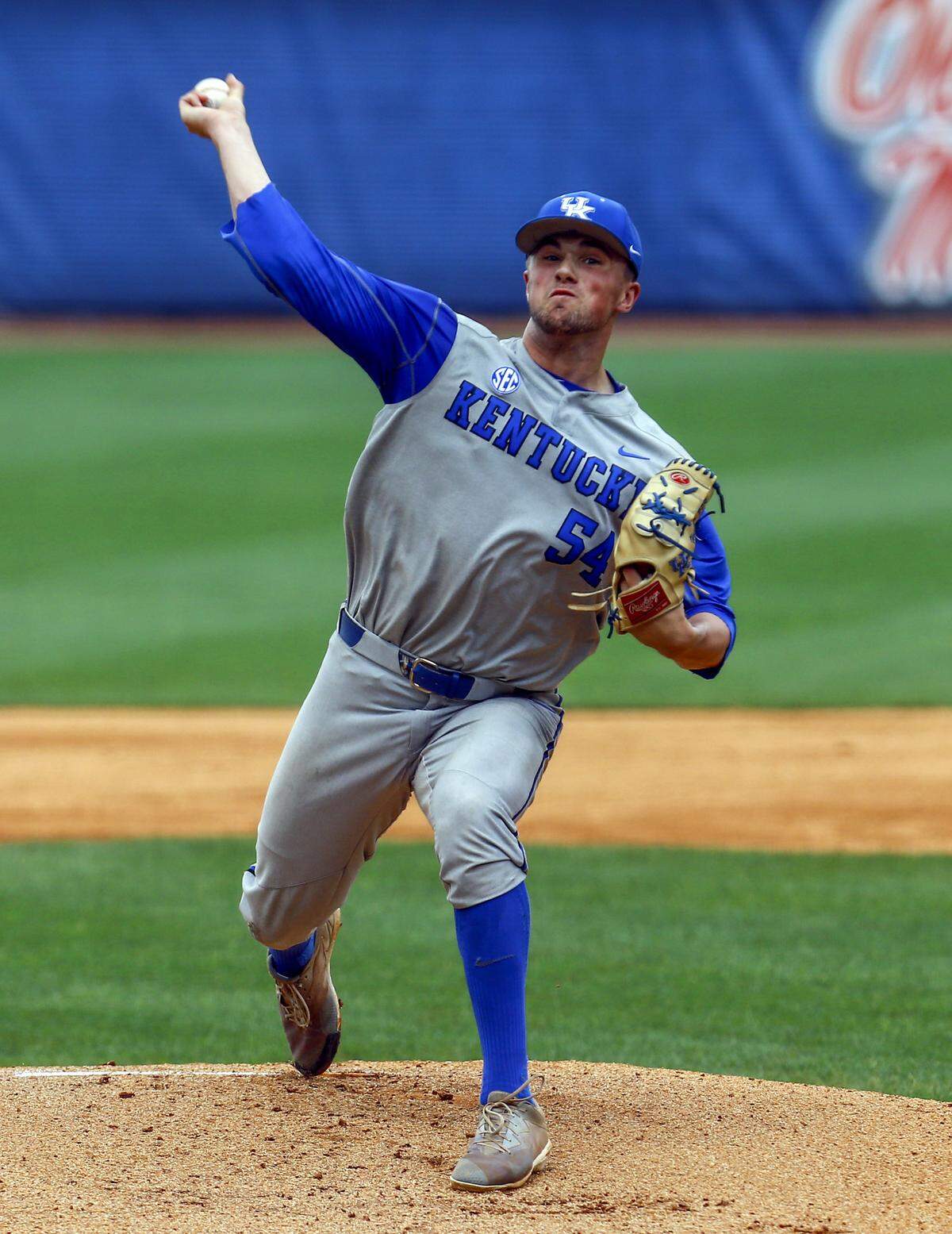 Kentucky starting pitcher Daniel Harper gave up three runs on four hits in 2 2/3 innings against Auburn on Tuesday.