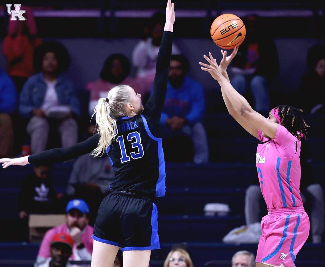 Clara Strack (13) blocked 73 shots in 2024-25, a Ketucky women’s basketball single-season record. 