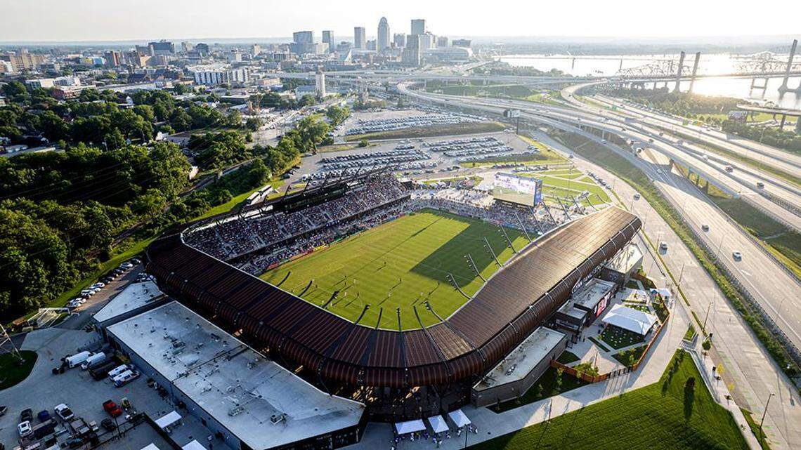 ‘We’re going to embrace it.’ Lexington Sporting Club plays Louisville City for first time.