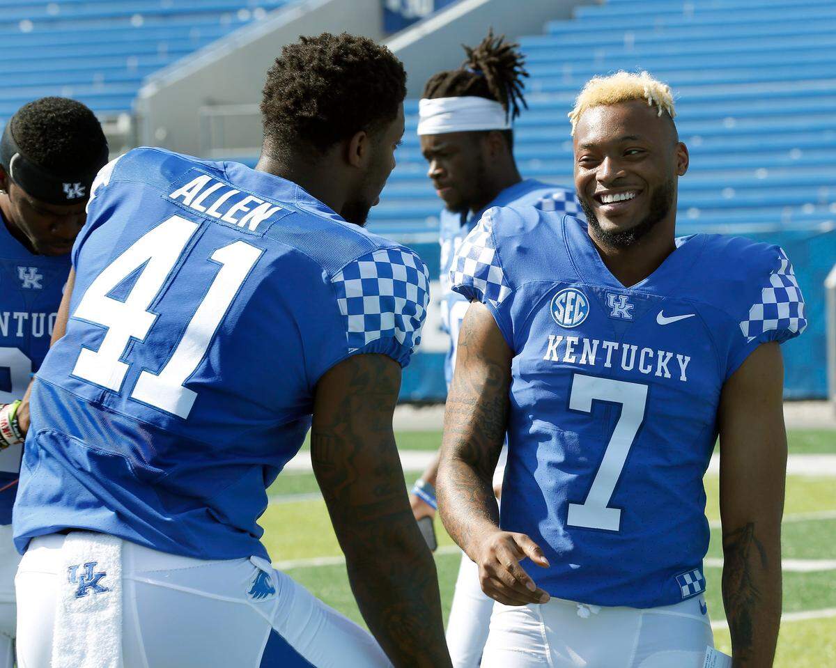 Josh Allen (41) and Mike Edwards (7) are two of the top tacklers on the Kentucky defense and both are prospects for next spring’s NFL Draft.