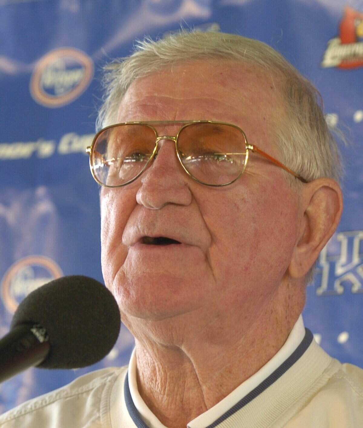 Former Kentucky Wildcats and Oakland Raiders great George Blanda spoke at the Governor’s Cup luncheon at the University Club of Kentucky in 2004. Blanda, who led UK to its first bowl appearance in 1947, died in 2010 at age 83.