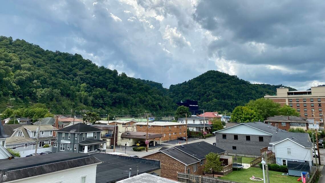 ‘Trying to hold on.’ Rural Kentucky losing people as urban areas grow.