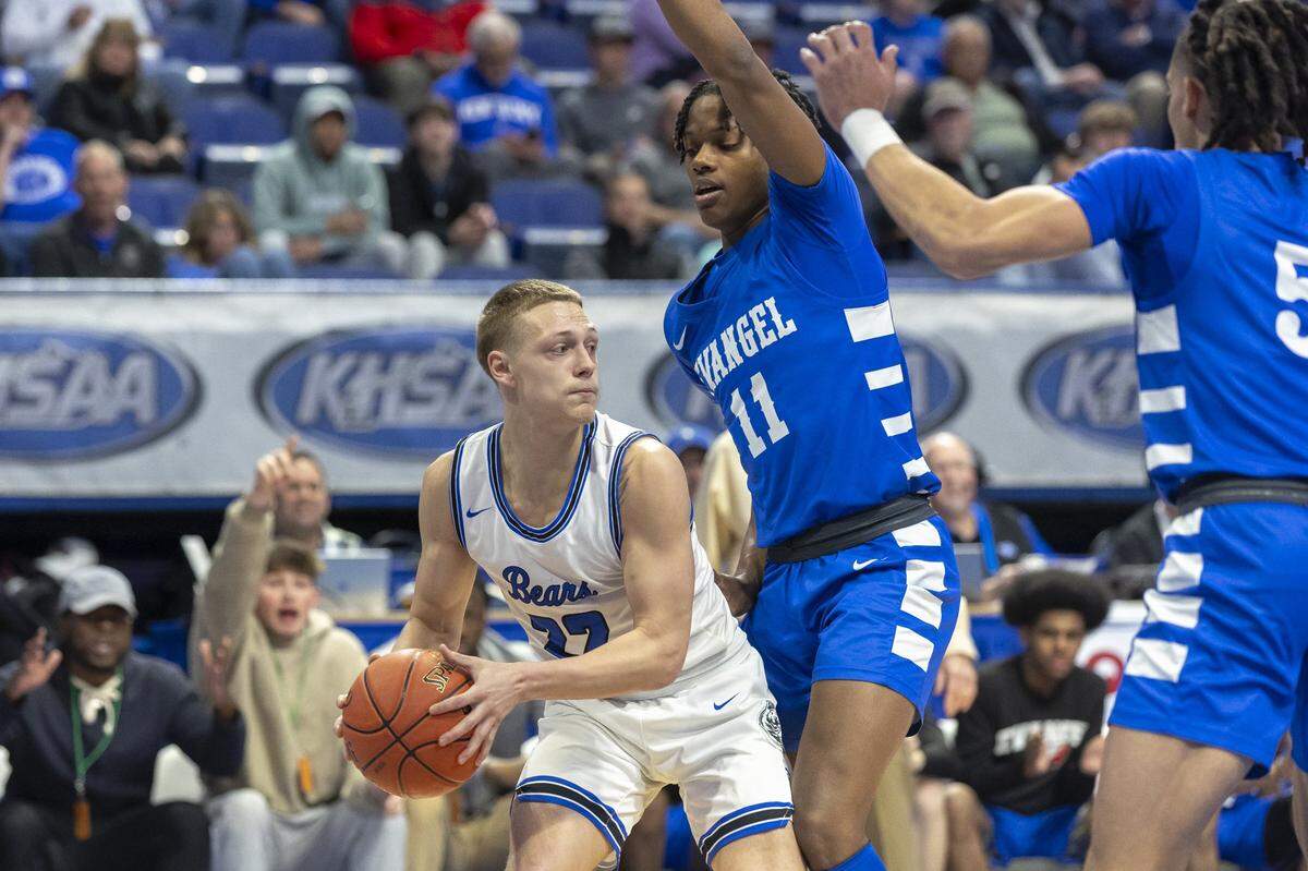 Ty Price (22) helped lead Butler County to the school’s first Boys’ Sweet 16 appearance last season.