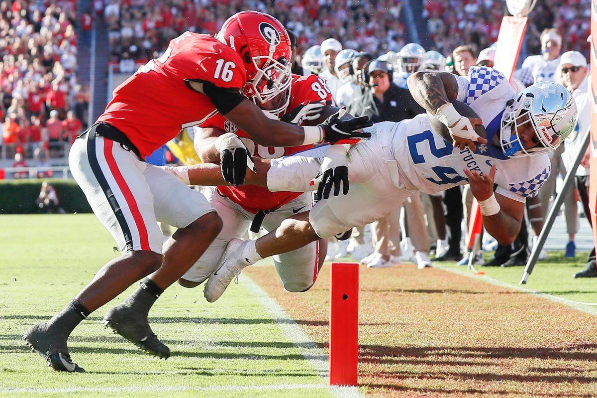 Kentucky star running back Chris Rodriguez (24) was held to 7 yards on seven carries in UK’s 30-13 loss to No. 1 Georgia in the Wildcats’ previous game.