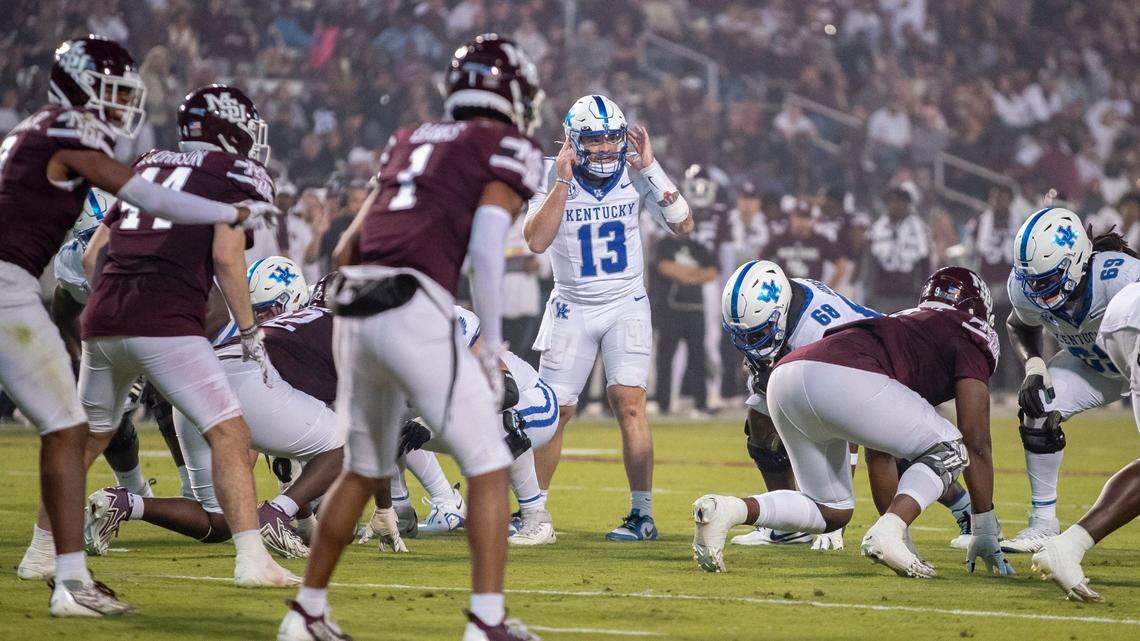 Mark Stoops hopeful about Devin Leary’s health after win at Mississippi State