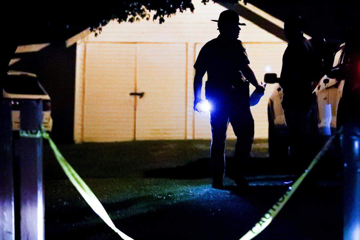 A Kentucky State Trooper at the scene of a search for the remains of Savannah Spurlock at a home on Fall Lick Road in Garrard County, Ky., Wednesday, July 10, 2019.