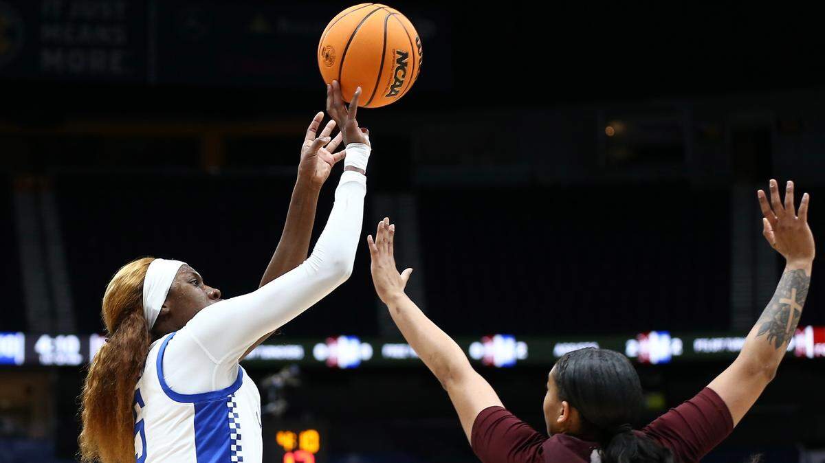 Rhyne Howard was one of five Wildcats in double figures with 14 points in Kentucky’s SEC Tournament win over Mississippi State.