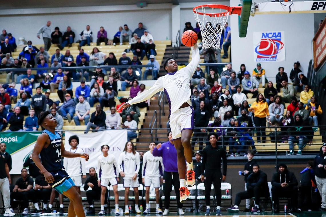 Camden (N.J.) High School junior and class of 2024 Kentucky recruit Billy Richmond dunks against Combine Academy (N.C.) during a game at Kentucky State University in Frankfort this month.