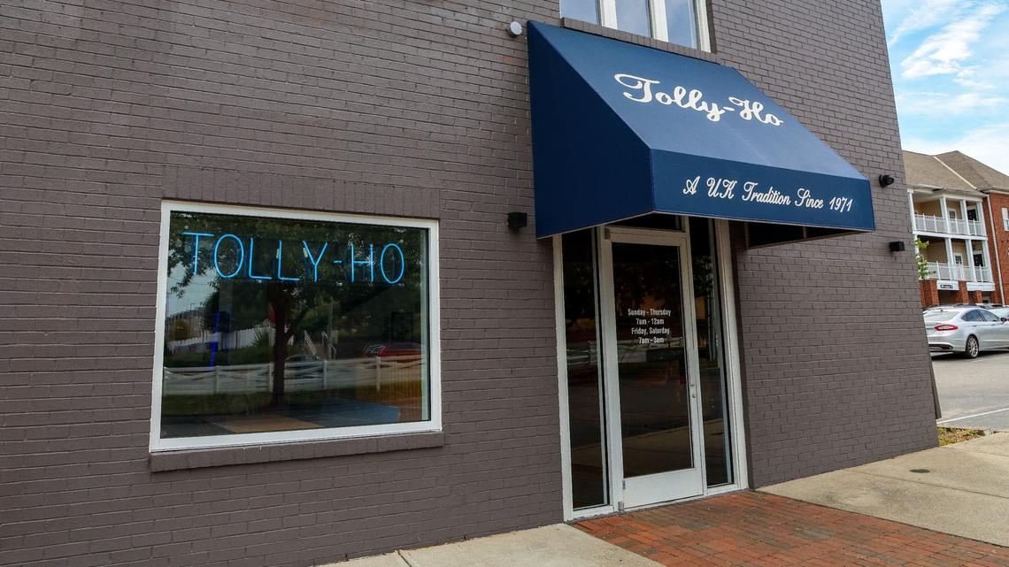 Tolly-Ho, which has served cheap eats to UK students, faculty, partiers, police and everything in between since 1971, has reopened in a new location at 350 Foreman Ave.