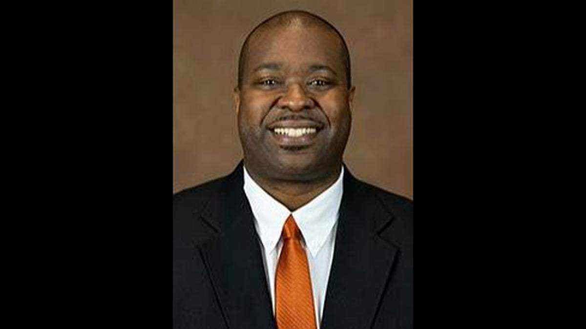 Kentucky has hired Jay Boulware to coach special teams and running backs.