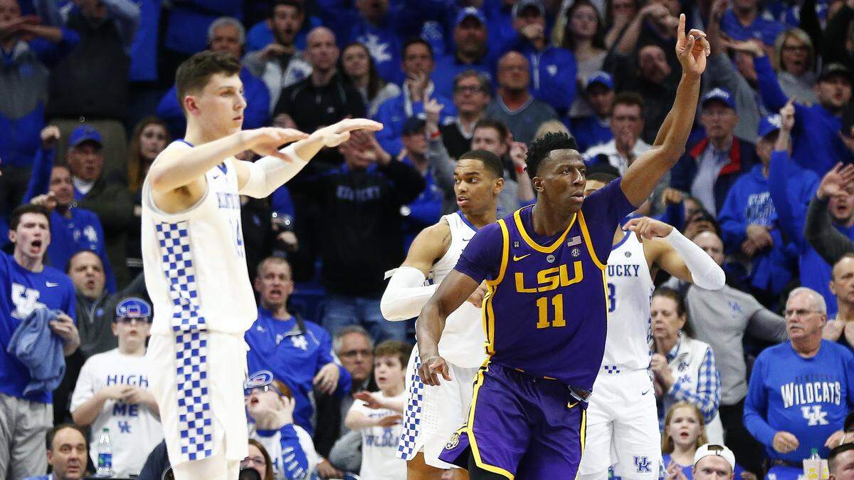 LSU’s Kavell Bigby-Williams (11) celebrated following a last-second basket against Kentucky on Feb. 12.