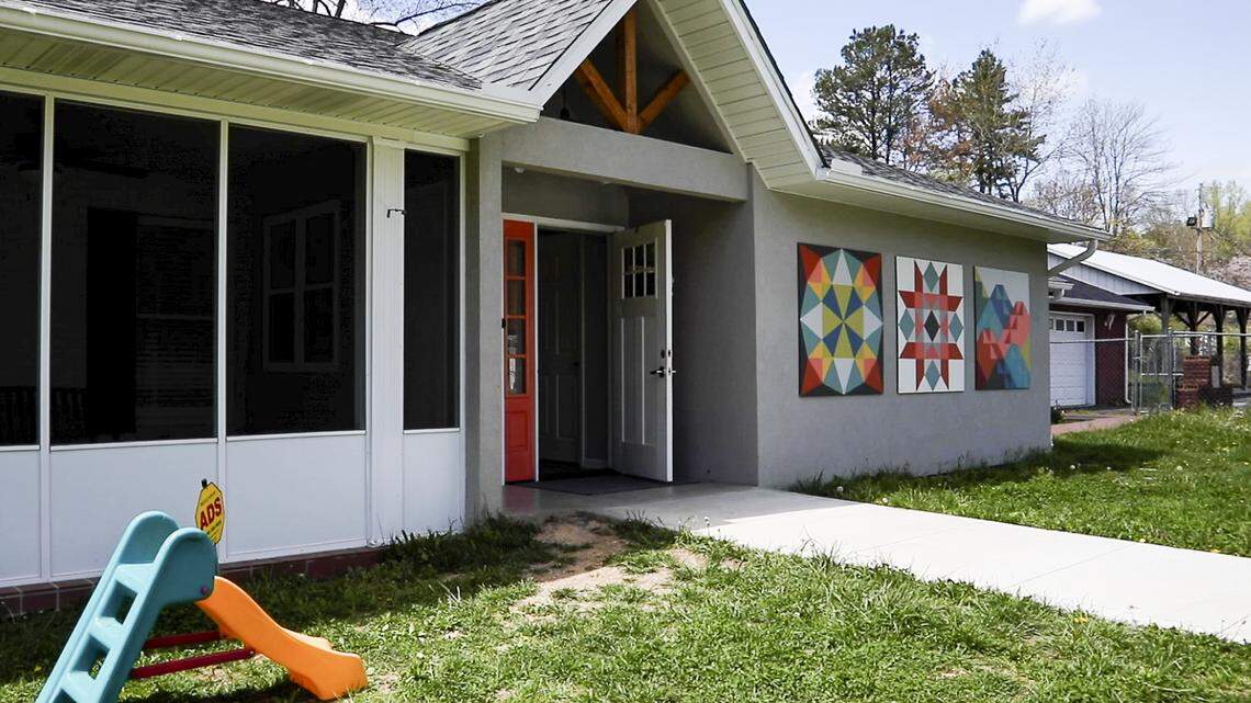 Eastern Ky. recovery center keeps mothers with their kids during addiction treatment