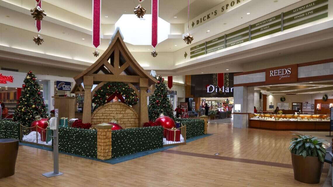 Holiday budgets in KY squeezed by inflation and tariffs | Lexington ...