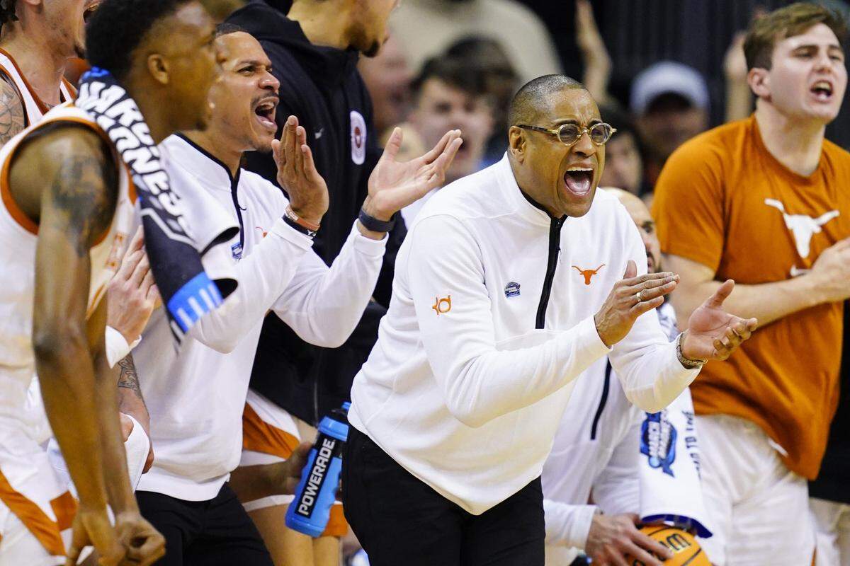Texas head coach Rodney Terry only has one signee in the 2025 recruiting class following the early signing period.