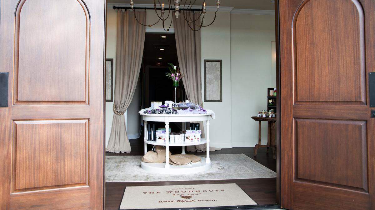 Woodhouse Day Spa will open its doors at Lexington Green later this year in the spot where Artique Gallery has been.