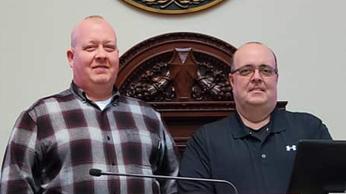 Pulaski County Constables Michael “Wally” Wallace, left, and Gary Baldock, right, were indicted in federal court in 2020.