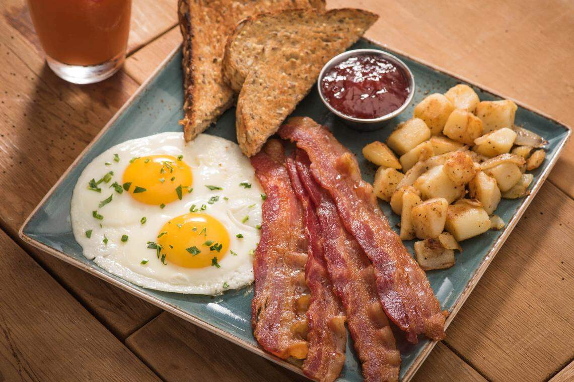 First Watch, serving breakfast and lunch, will open in Brannon Crossing by late summer.