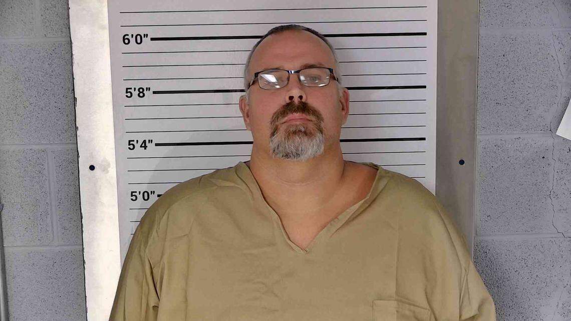 Shawn “Mickey” Stines was being held in the Leslie County Detention Center in Hyden.