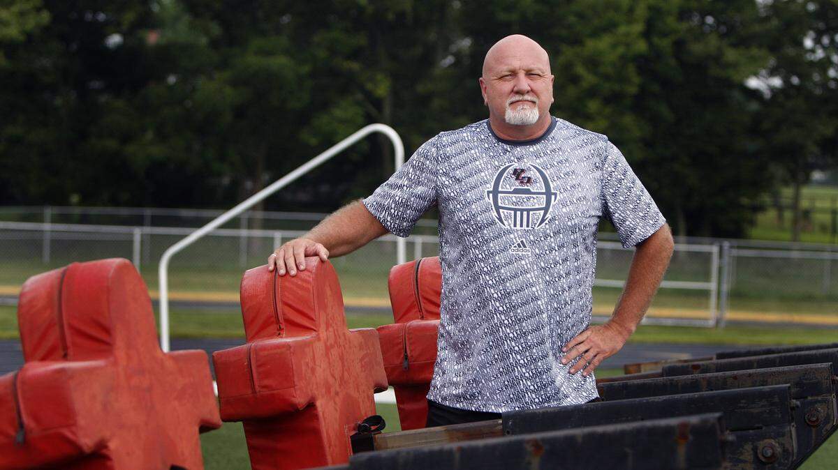 Paul Rains, who last was a head coach at Paul Laurence Dunbar in Lexington, was named the new head coach at Great Crossing following Jason Chappell’s resignation.