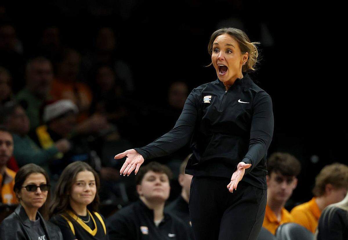 Second-year Tennessee women’s basketball coach Kim Caldwell is 36-13 as leader of the Lady Vols’ program.