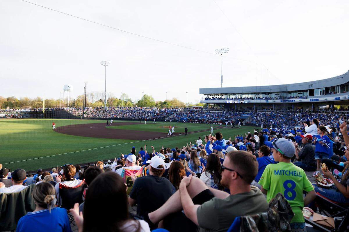 An announced crowd of 6,415 took in Kentucky’s 17-5 win over archrival Louisville at Kentucky Proud Park in Lexington on Tuesday night.
