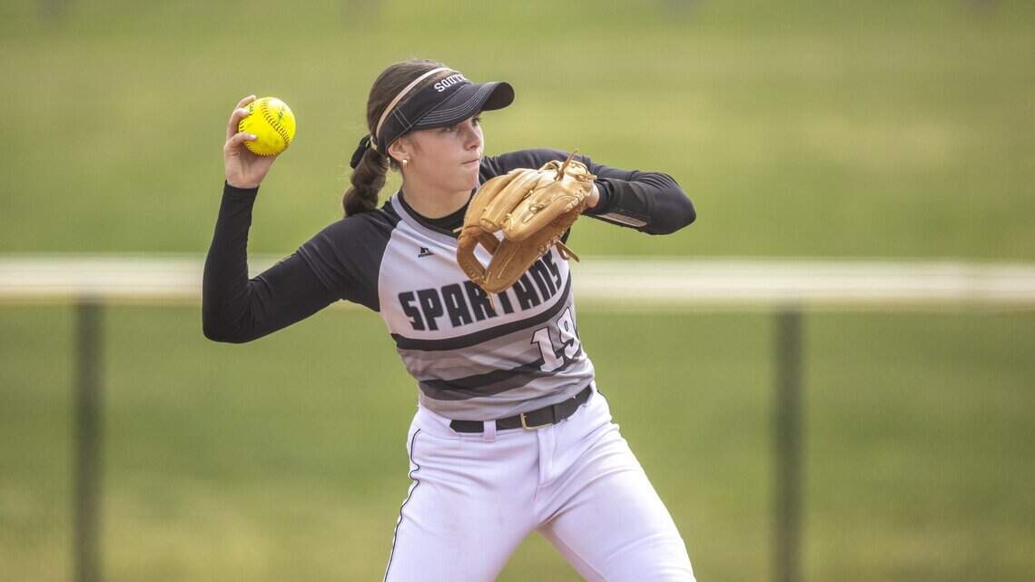 State softball preview: Undefeated No. 1 South Warren faces determined field