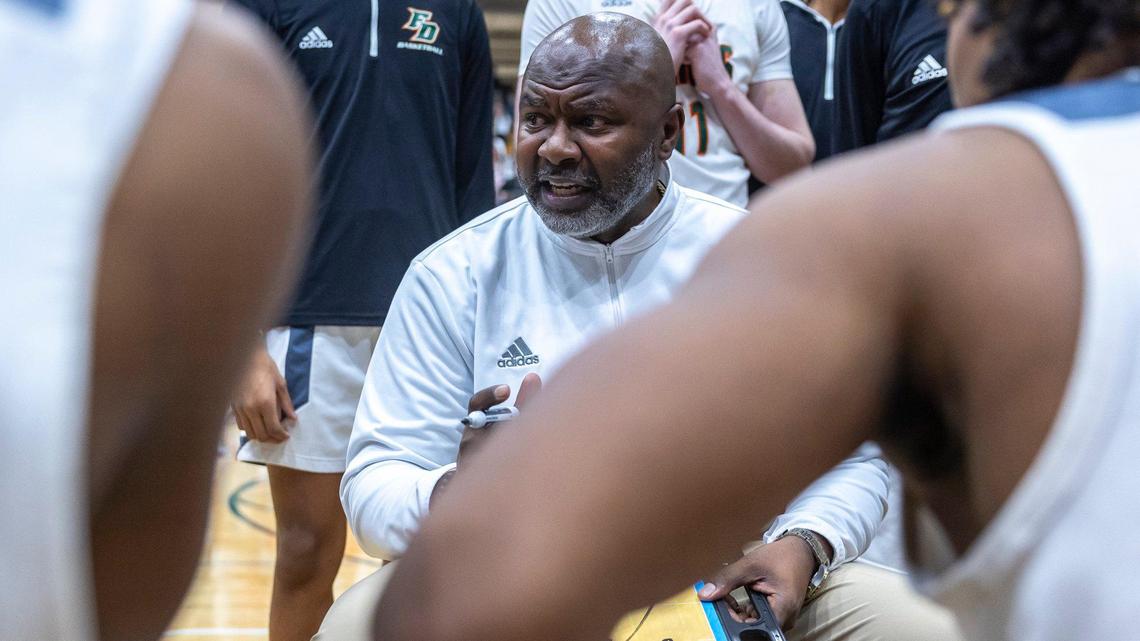 On the clock: Despite challenges, more Ky high school coaches favor shot clock